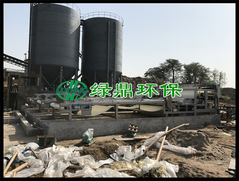 压滤机发货新乐风化砂泥浆处理