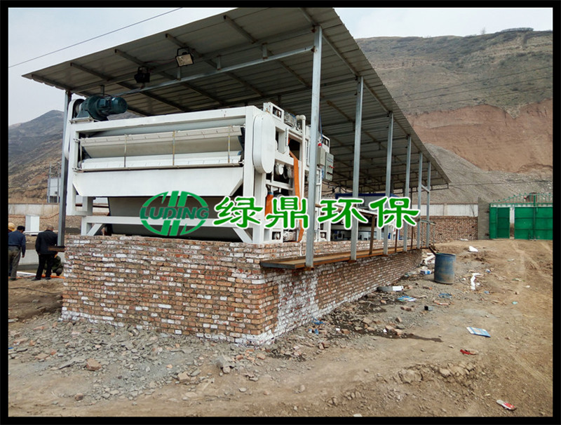 铁矿厂：带式压滤机应用处理案例现场 5
