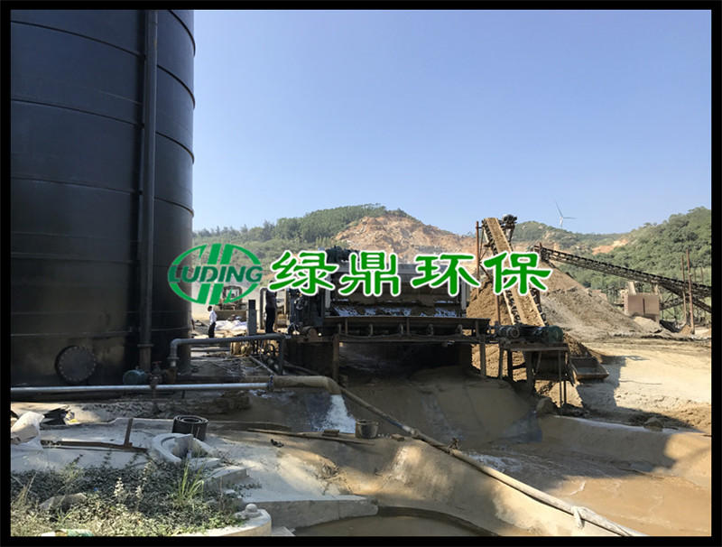 沙场制砂厂：带式压滤机应用调试图片 1