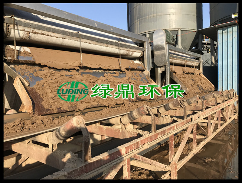 西安洗砂厂：带式压滤机处理沙场泥浆案例 11
