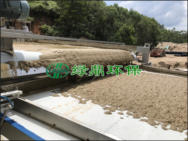 带式压滤污泥脱水机发货威海采沙场