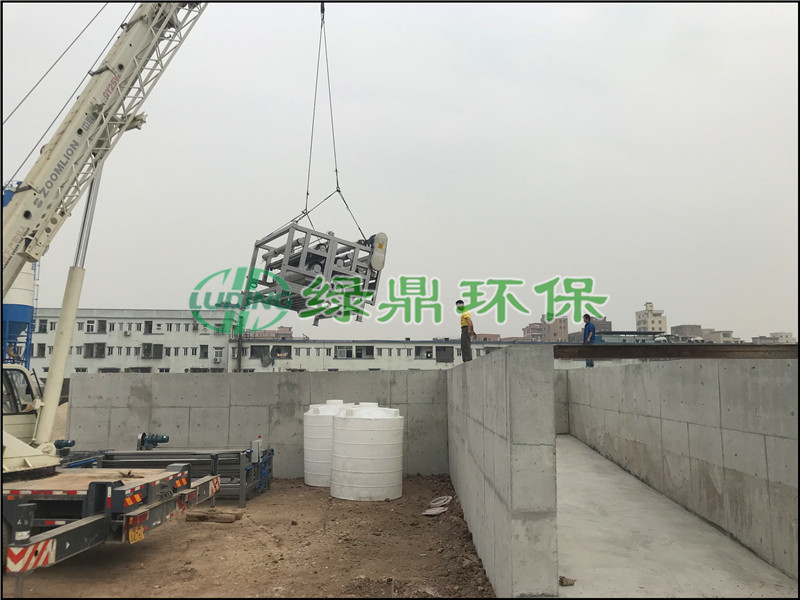 高速公路建设：带式压滤机处理建筑打桩泥浆的应用 1