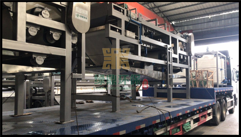 带式压滤机应用于青州建筑工地集中泥浆处理