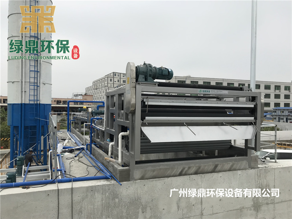 压滤机如何提高压滤机工作效率及进水量与出水量的关系